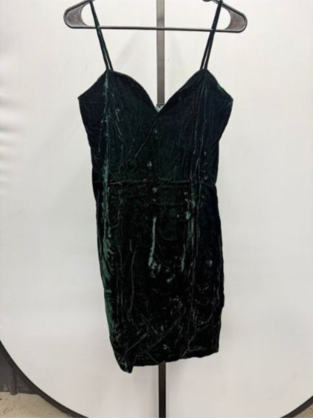 Roberta Vintage Emerald Green Sweetheart Velvet Mini Dress